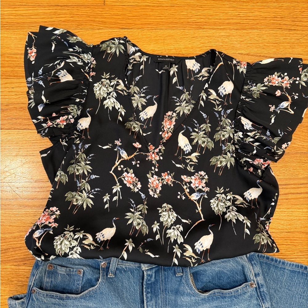 Banana Republic Black Floral Blouse with Ruffled Sleeves
